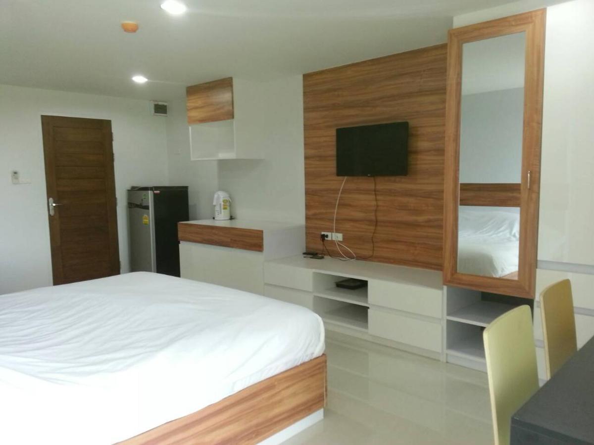 The Seasons Aparthotel Патум Тани Екстериор снимка