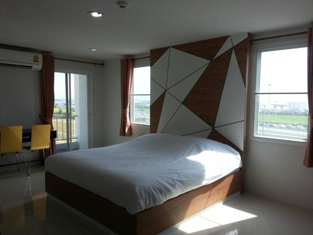 The Seasons Aparthotel Патум Тани Екстериор снимка