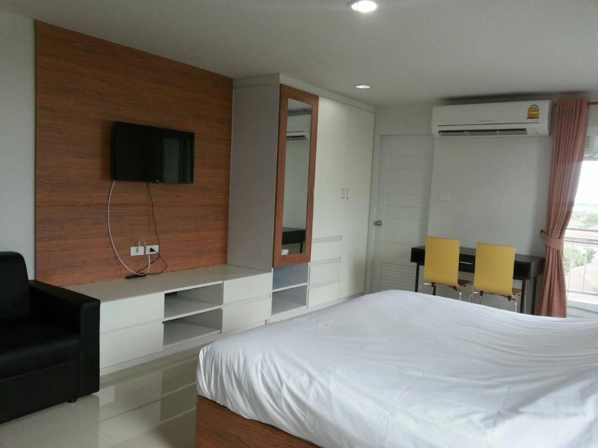 The Seasons Aparthotel Патум Тани Екстериор снимка